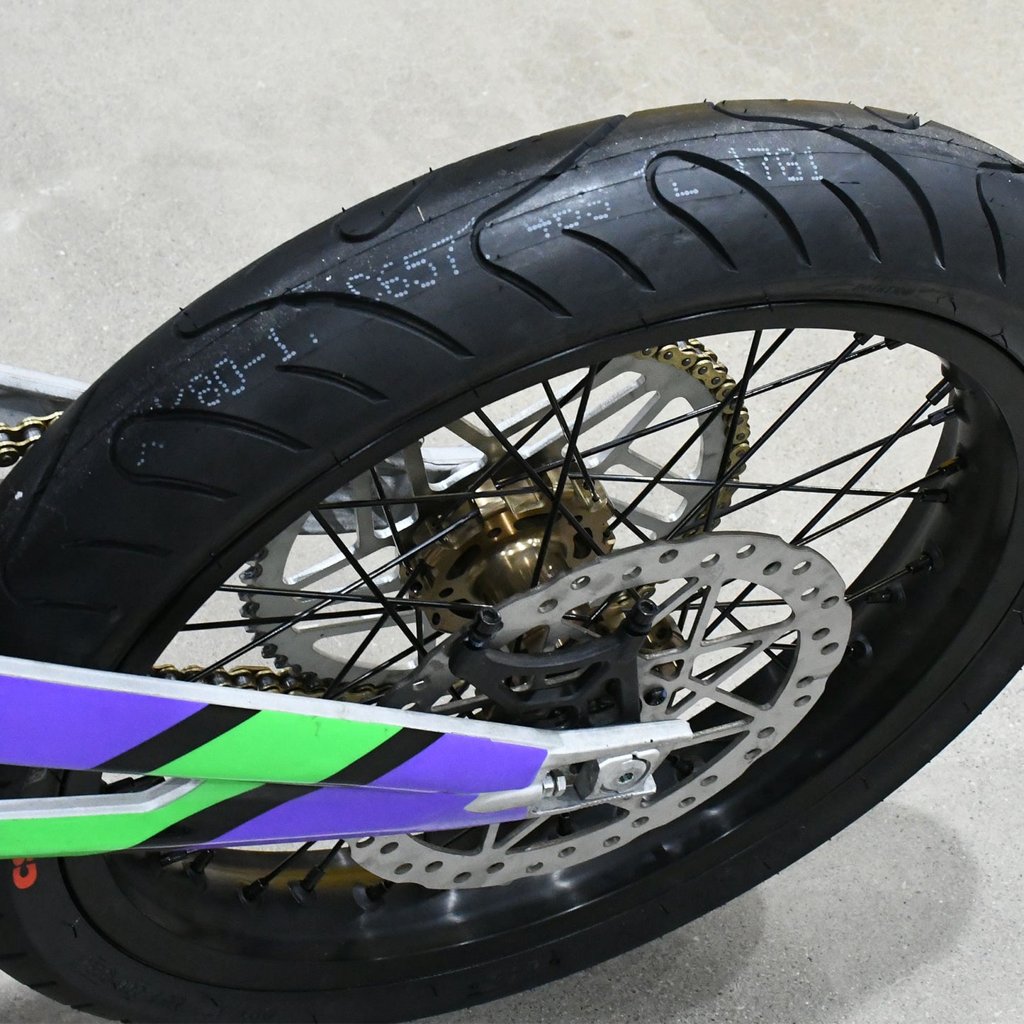 (Pre-order)Surron light bee x super moto wheel set